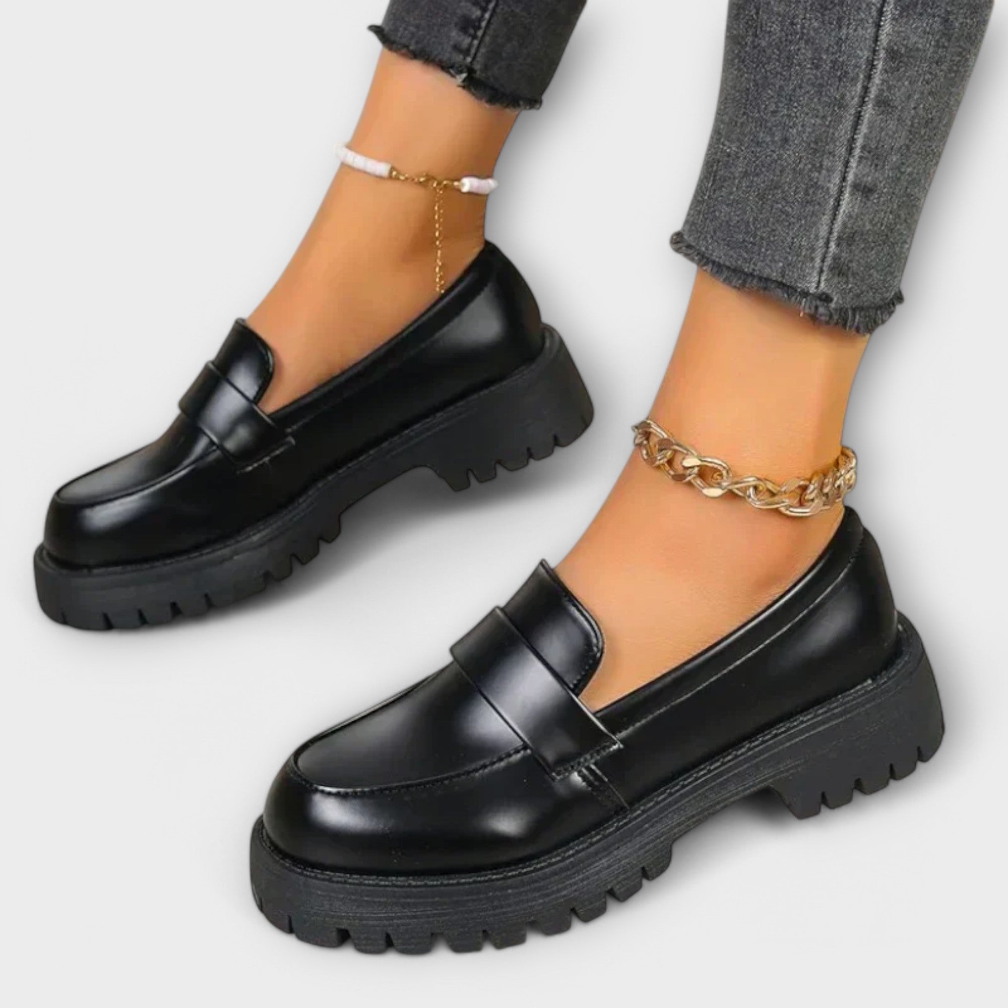 Fátima - Mocassins Femininos com Design Ortopédico e Saltos em Cetim