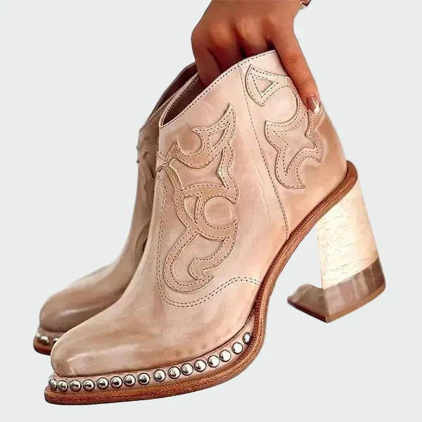 Leila - Botas de couro bordadas