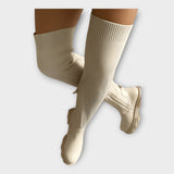 Leonor - Botas Modernas com Design Minimalista