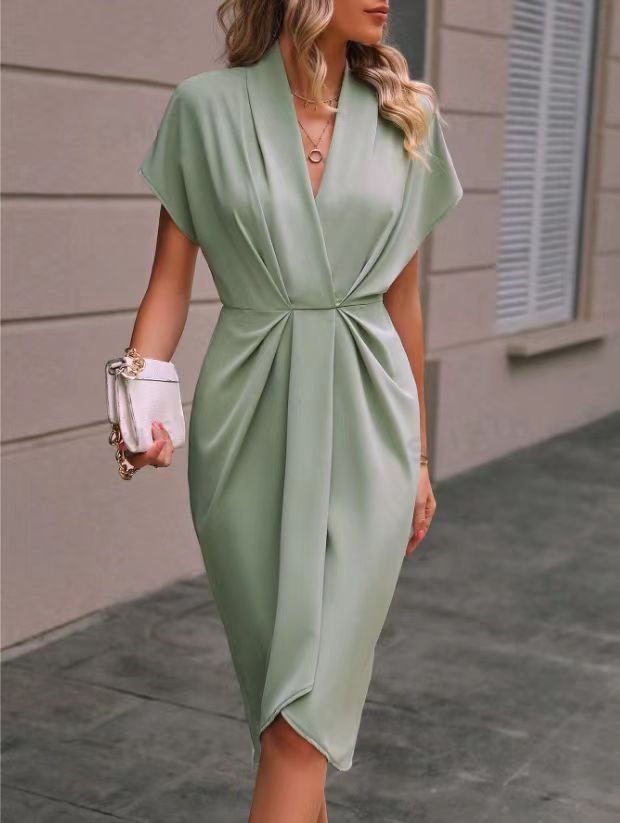 Caia - Vestido Médio Envelope