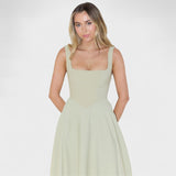 Maribel - Vestido Médio decote quadrado
