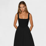 Maribel - Vestido Médio decote quadrado