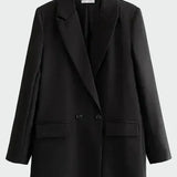 Tânia - Casaco Oversized com Linha Moderna