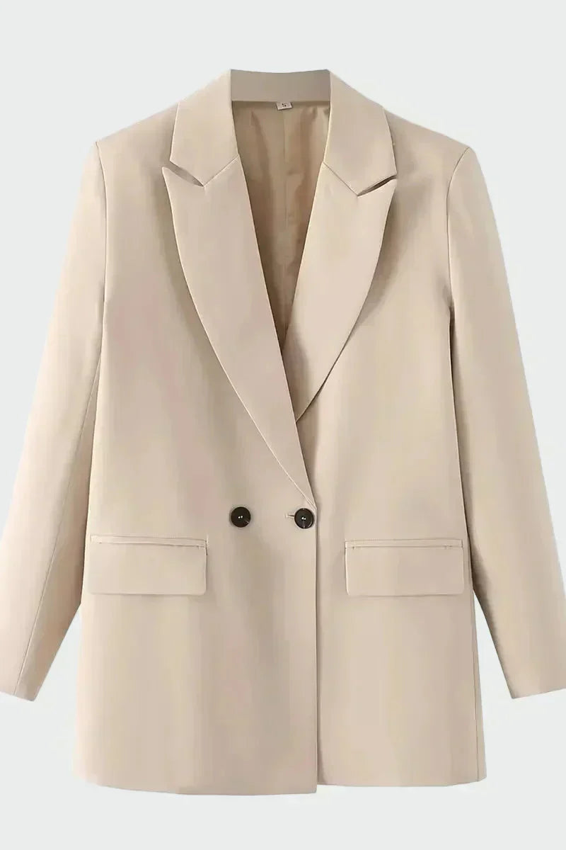 Tânia - Casaco Oversized com Linha Moderna