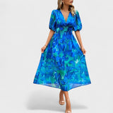 Clara - Vestido Médio Floral Elegante