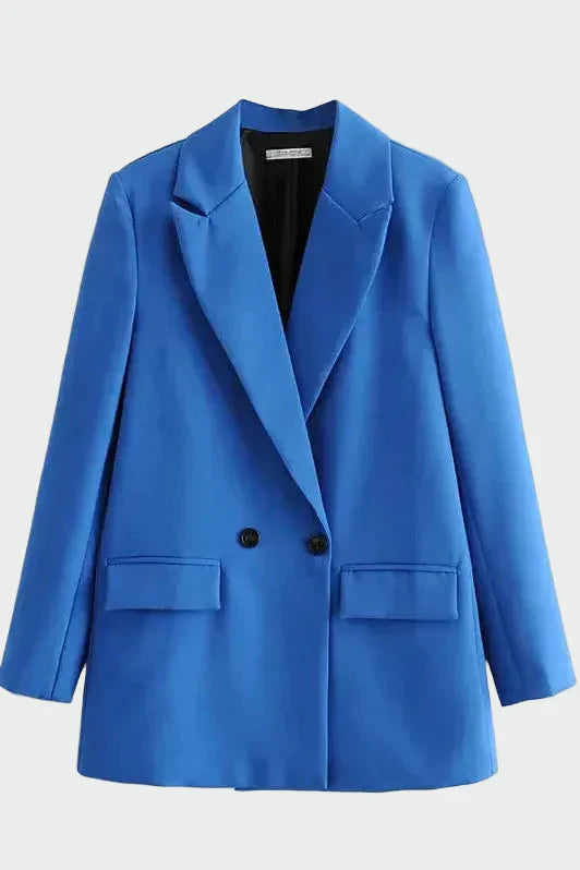 Tânia - Casaco Oversized com Linha Moderna