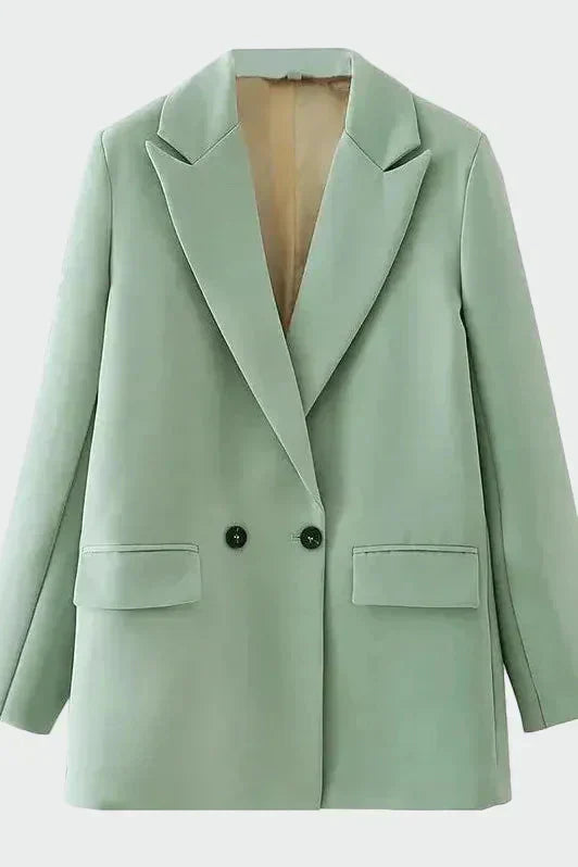 Tânia - Casaco Oversized com Linha Moderna