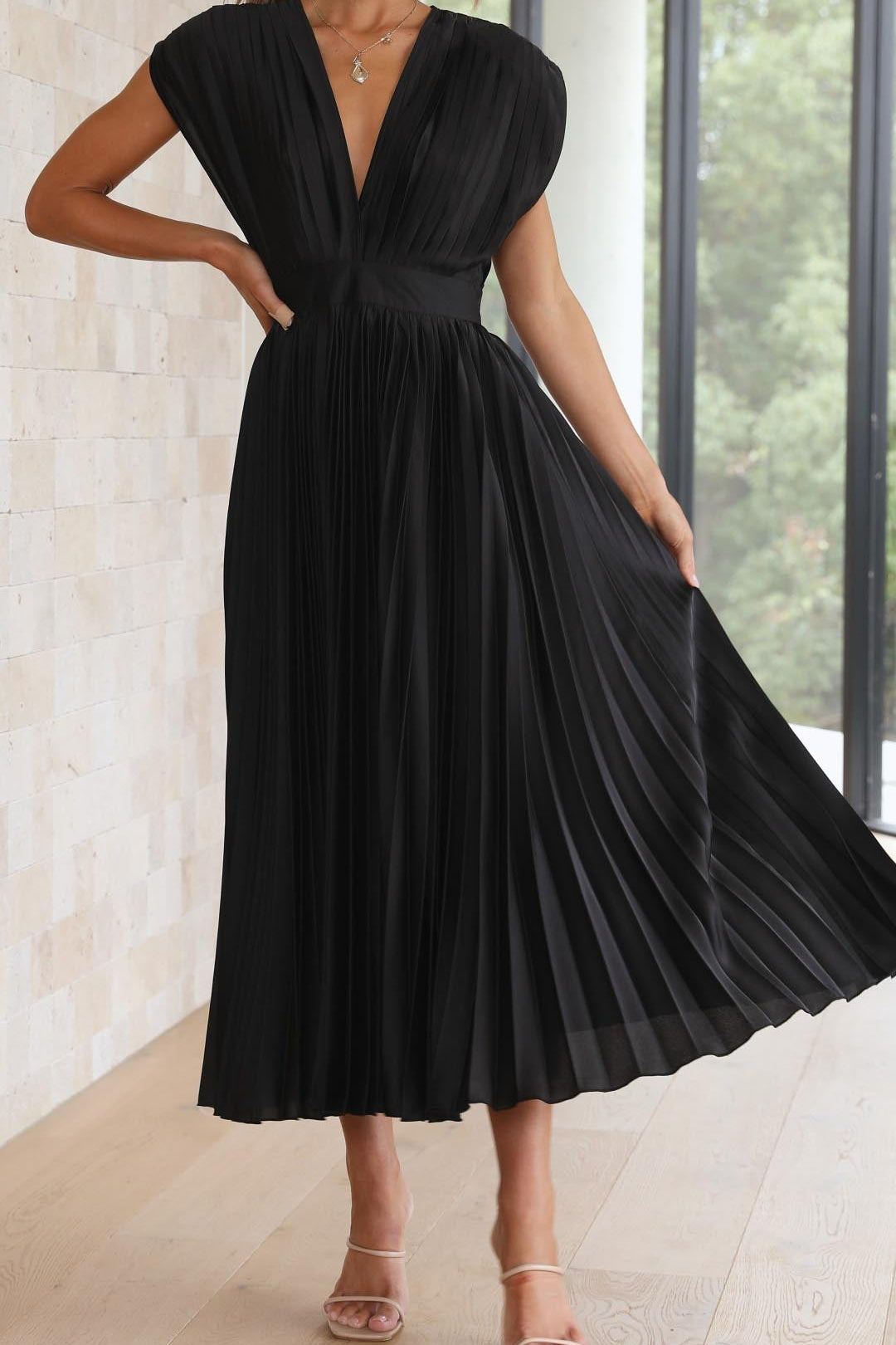 Isla - Vestido Plissado Elegante