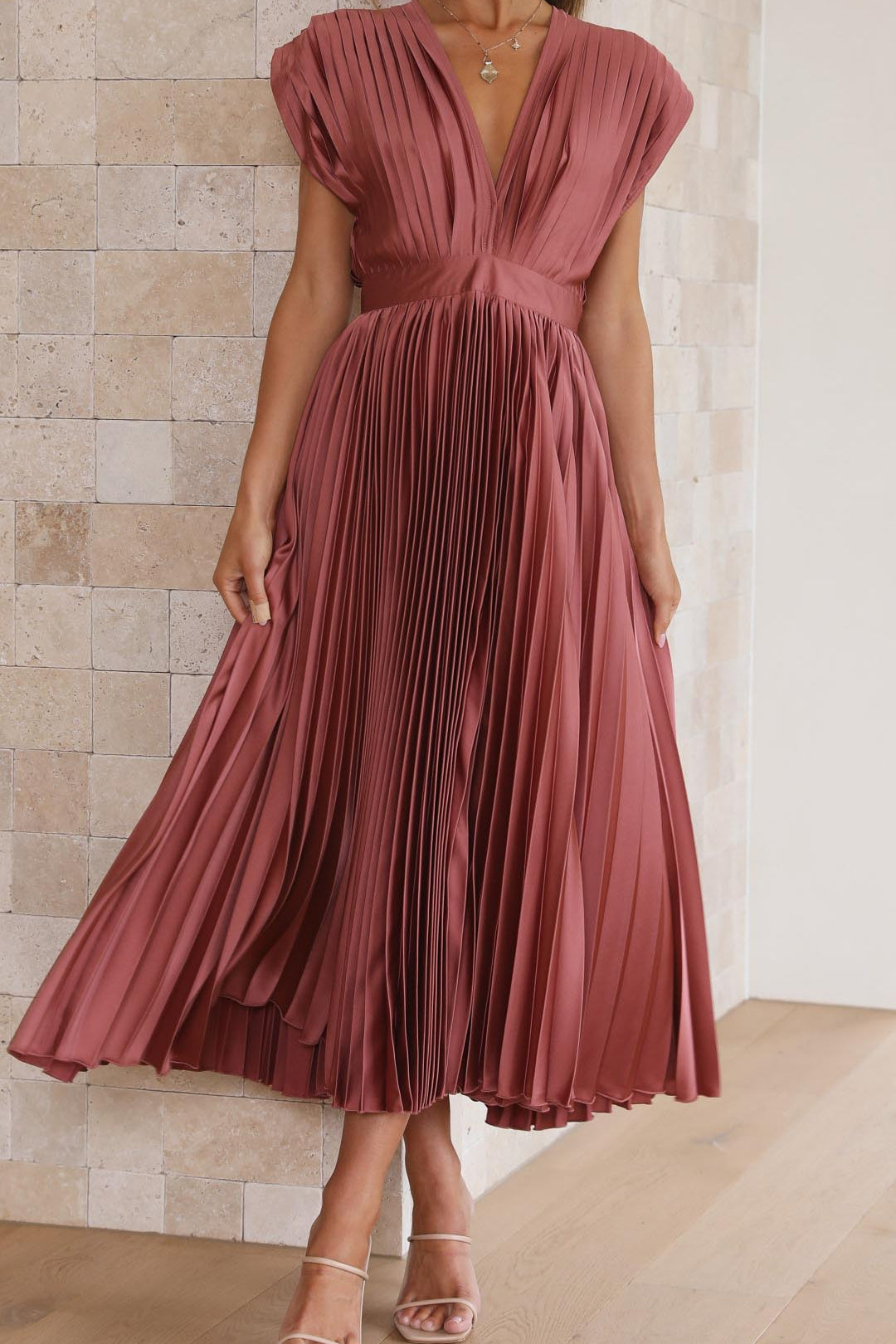 Isla - Vestido Plissado Elegante