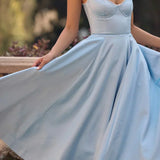 Ariel - Vestido Médio de Luxo