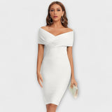 Lara - Pequeno vestido elegante