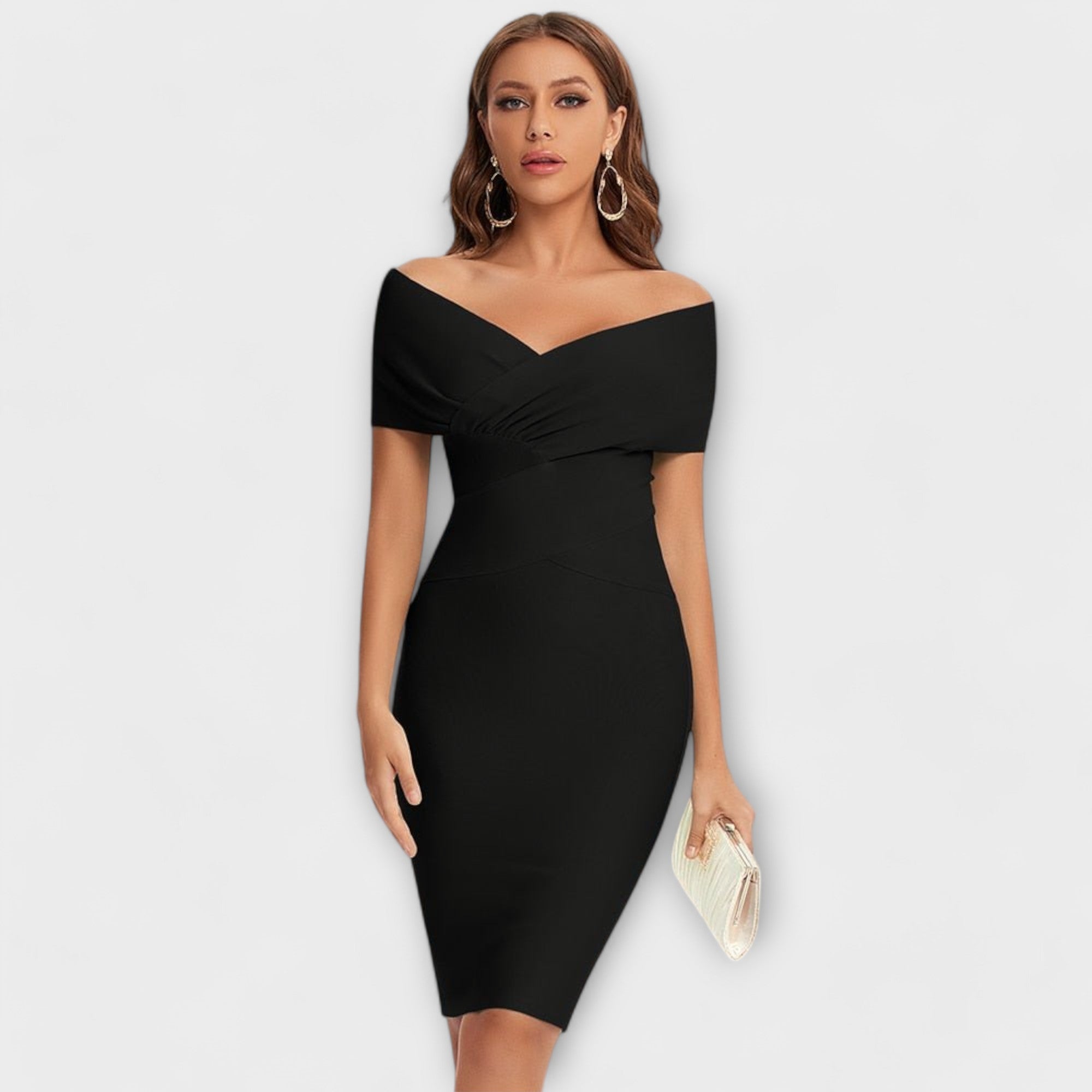 Lara - Pequeno vestido elegante