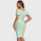 Lara - Pequeno vestido elegante