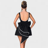 Catarina - Pequeno vestido com pérolas
