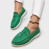 Zélia - Mocassins Femininos Beiges com Cordão Decorativo