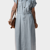 Graça - Vestido de jeans com elegantes mangas de morcego