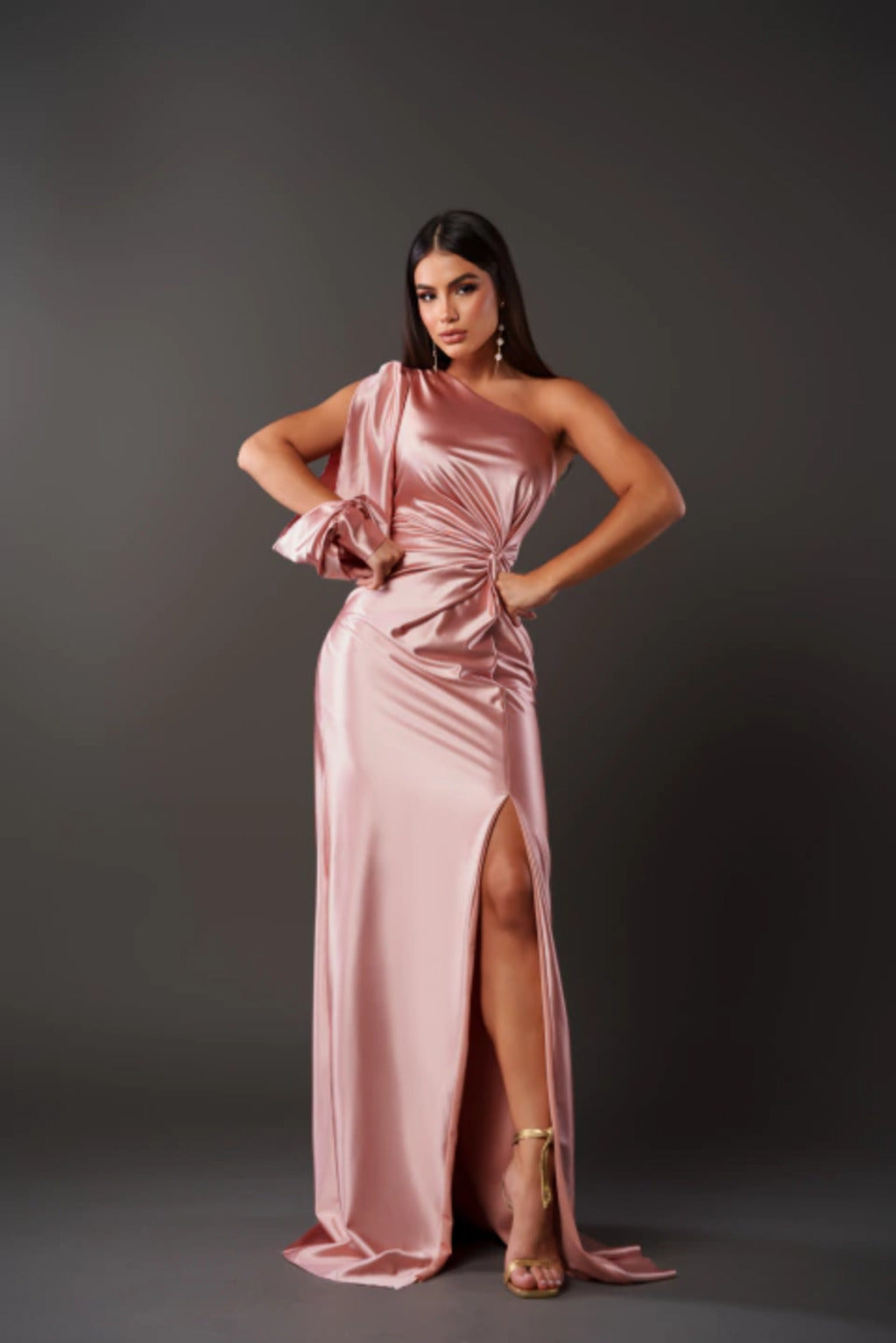 Alexandra - Vestido de Muher Elegante Silhueta