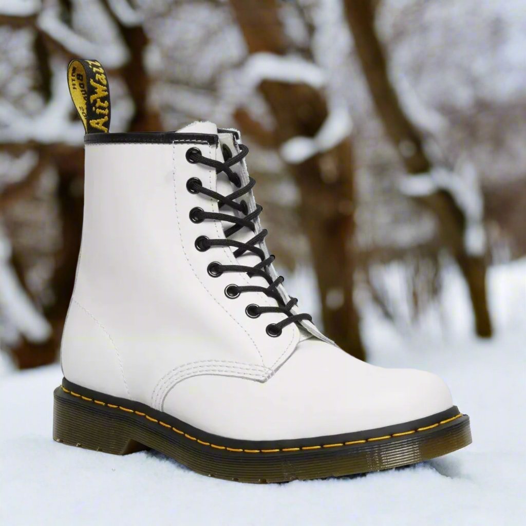 António - Botas Elegantes com Cordões